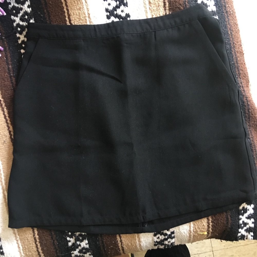 Black mini skirt